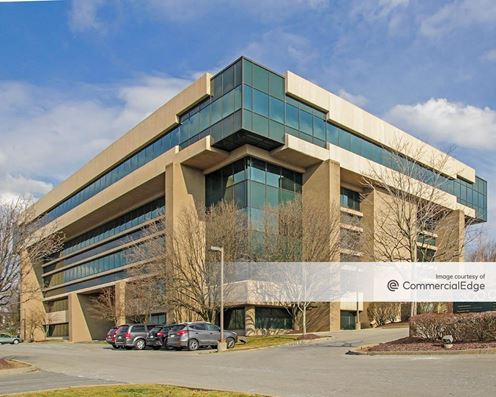 300 Oxford Driveive