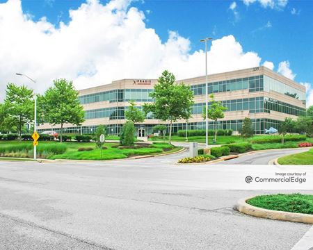 Commercial space for Rent at 135 National Business Pkwy in Annapolis Junction