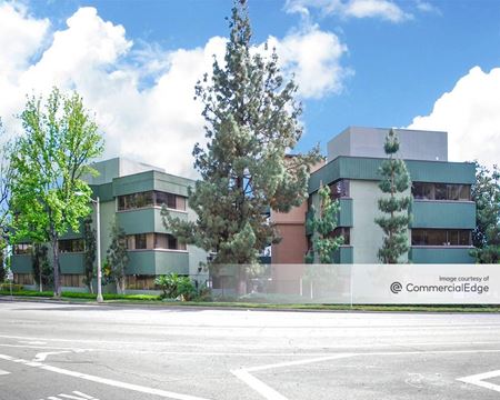 650 Sierra Madre Villa Avenue - Pasadena