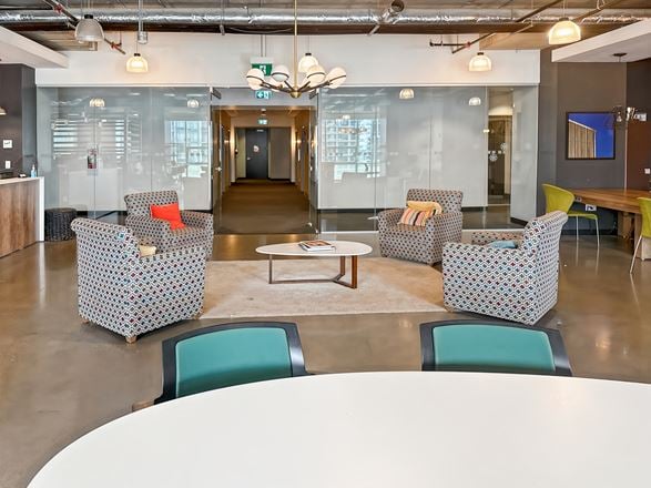 Regus - Burnaby - Solo District