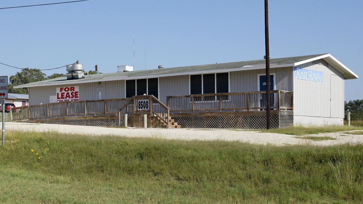 8508 US-181 N