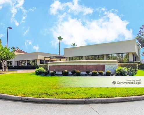 200 Valleywood Drive