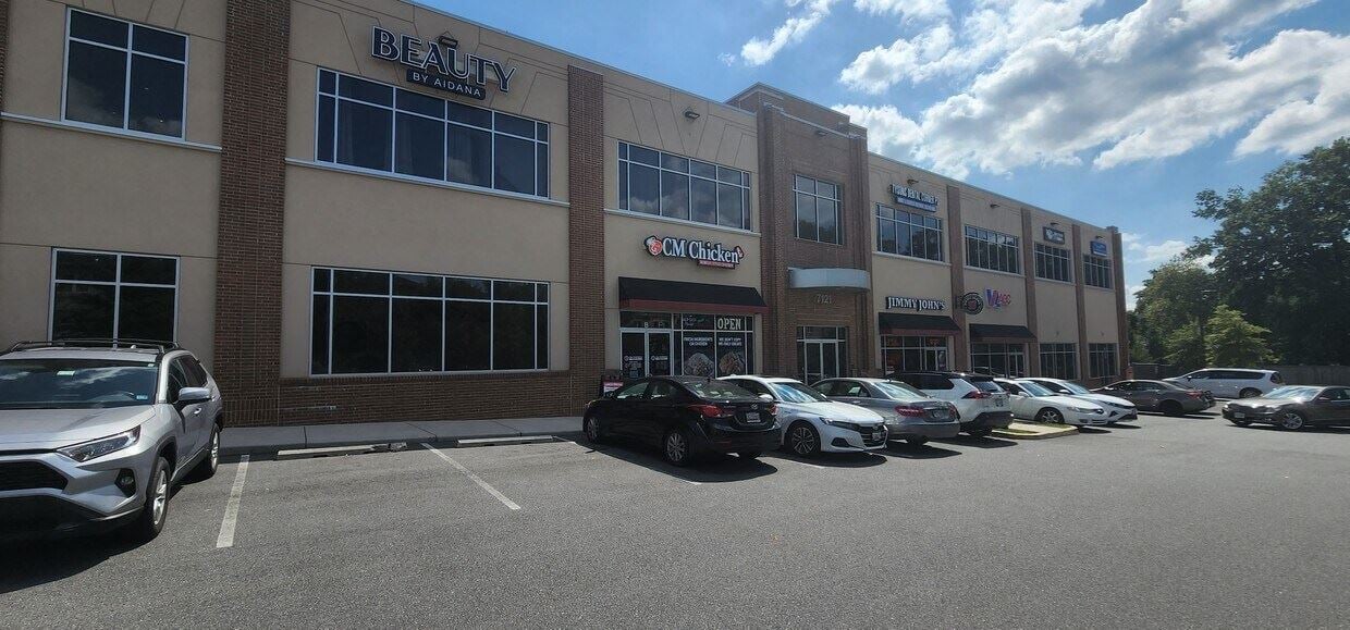 7121 Leesburg Pike #E-2-1