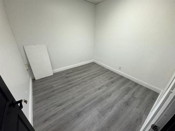 150 SF Suite 501 L Executive Office Space