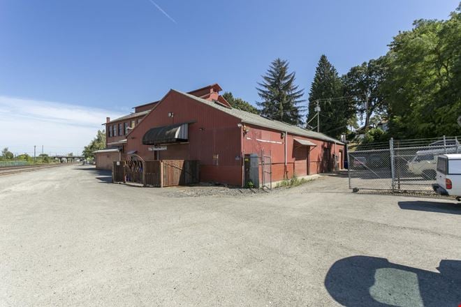 55 NE Farragut Street Portland, OR 97211