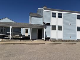 100 Halls Rd