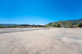 ±7.63 Acres Heavy Industrial Zoned Land - Ukiah, CA
