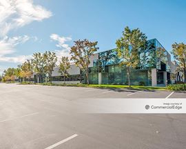 Hacienda Business Park - Britannia Business Center II - 5700 Stoneridge Drive