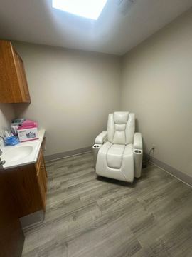 1623 Physicians Dr.