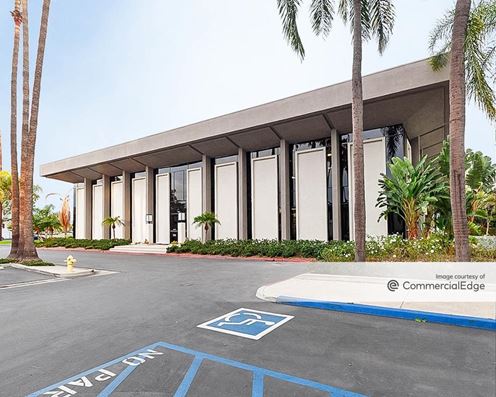 Tustin Financial Plaza - South & East Buildings