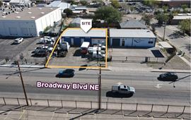 VERSATILE RETAIL/ WAREHOUSE PROPERTY