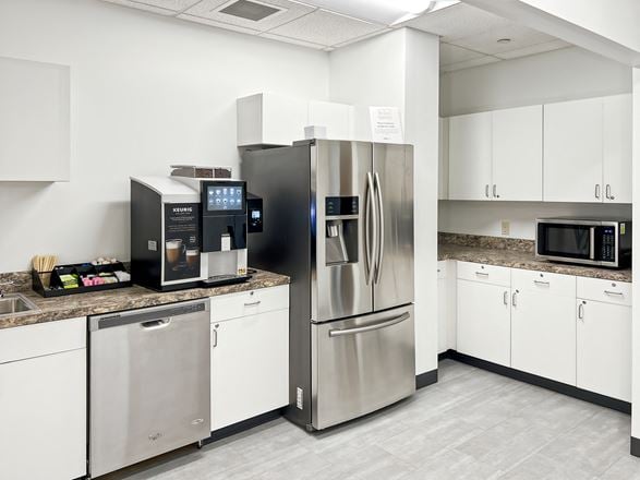 Regus - Grand Rapids - Peninsular Dr