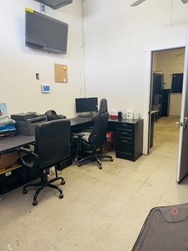 Great Owner User/Investment Opportunity in Fresno, CA