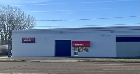 Photo of commercial space at 1800 Bay City Rd in Midland