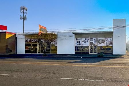 Retail space for Sale at 1808-1820 E. McKinley Avenue in Fresno