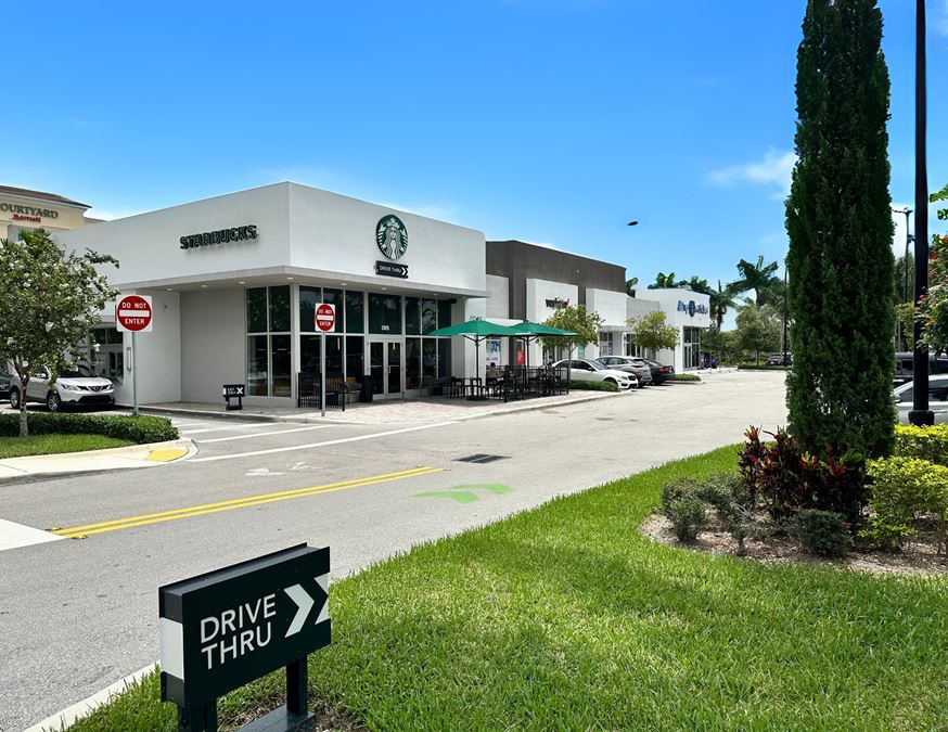 Starbuck's Anchored Homestead Retail Strip