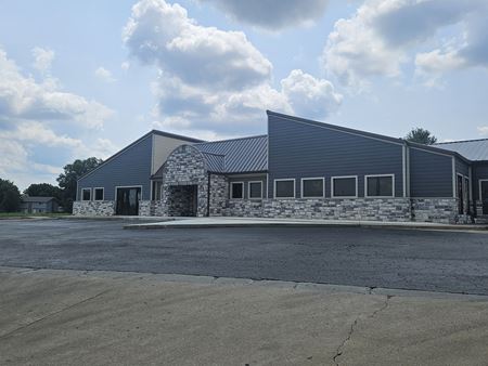 Photo of commercial space at 11400 Veterans Memorial Pkwy in Lake Saint Louis