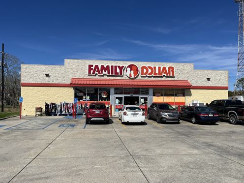 8,320 SF Former Family Dollar For Lease