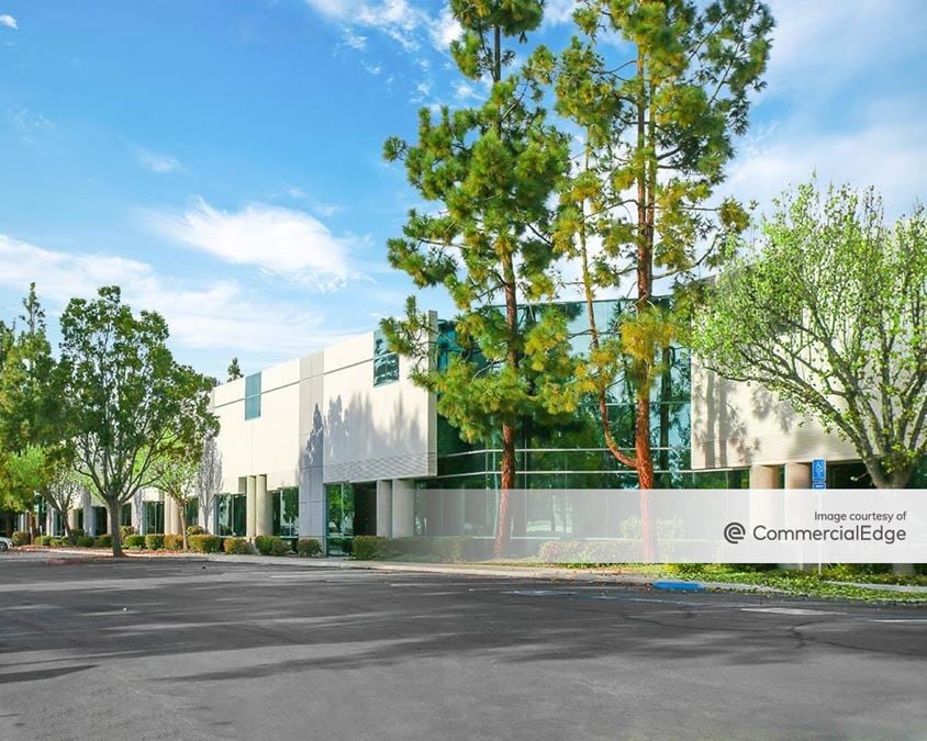 Carmel Mountain Ranch Distribution Center - 12310 & 12316 World Trade Drive