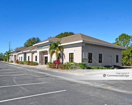 Hampton Lakes Professional Centre - Tampa
