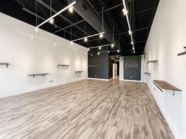 1107 W Windsor Rd