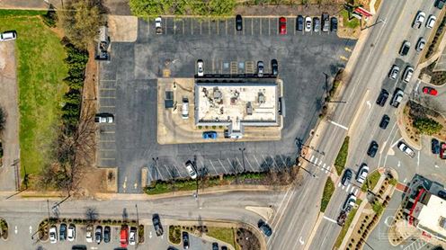 ±3,256-SF Move-In-Ready Restaurant on the Edge of Downtown Greenville