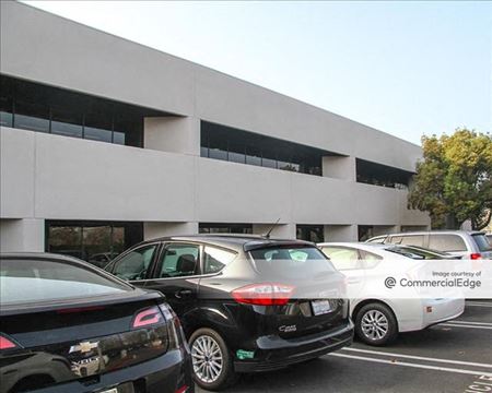 Office space for Rent at 4920 Rivergrade Road in Irwindale