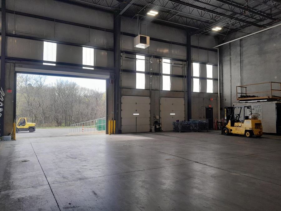 Nashville Warehouse Space - Rent What You Need - #1968