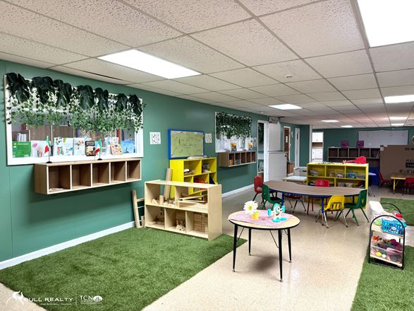 ±4,655 Daycare Facility in Roswell, GA | For Lease