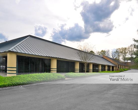 Airpark Business Center - Building 1400