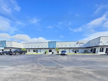 Retail space for Rent at 643 Cape Coral Pkwy E in Cape Coral