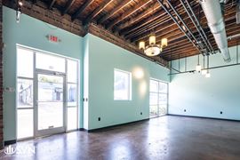 Warehouse Block Creative Retail