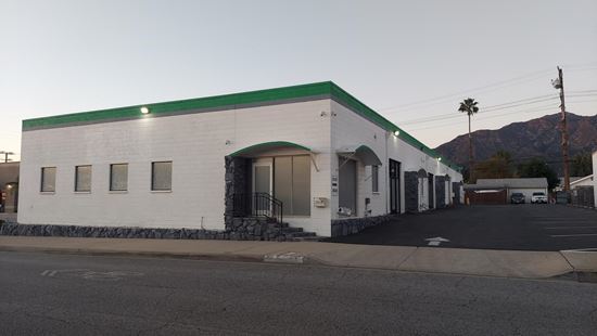 231-237 W Chestnut Ave