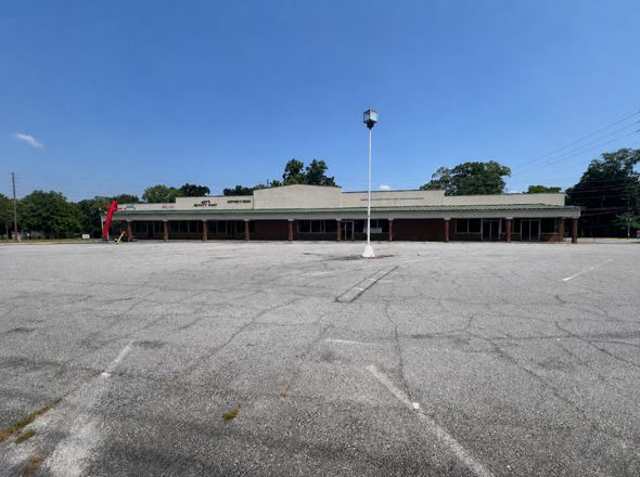 Retail space for Rent at 2115 Buena Vista Road in Columbus