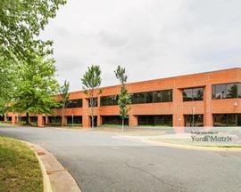Fullerton Square