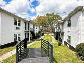 Recently Renovated Azul Door Apartment Complex | 8 Buildings