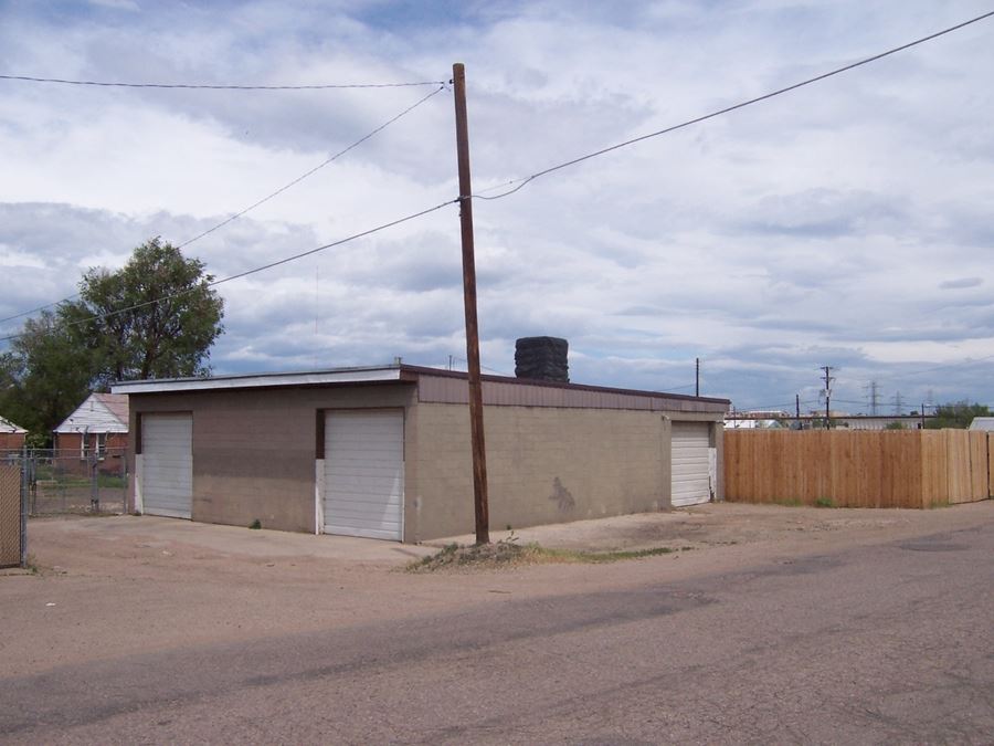 1640 W Girard