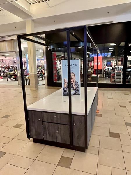 FF32     Space Photo Gallery 7