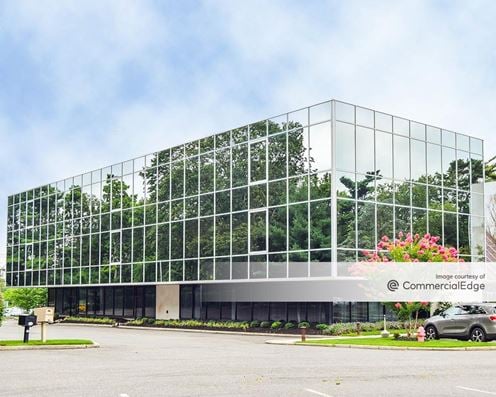 Fairfield Office Park - 700 Veterans Memorial Hwy