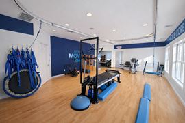 1090 Meriden Waterbury Tpke