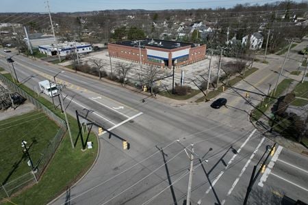 Retail space for Rent at 325 E Waterloo Rd in Akron