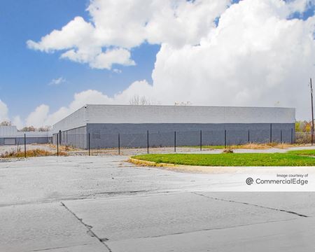 Photo of commercial space at 4403 Clio Road in Flint
