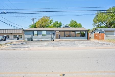 Office space for Rent at 3109 Roberts Cutoff Rd in Lake Worth