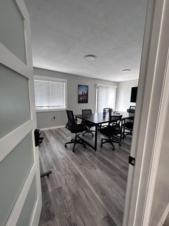 Coworkers Zone LLC - Longwood