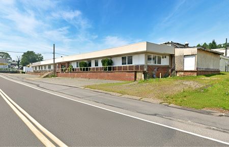 Photo of commercial space at 185 E. South Street in Freeland