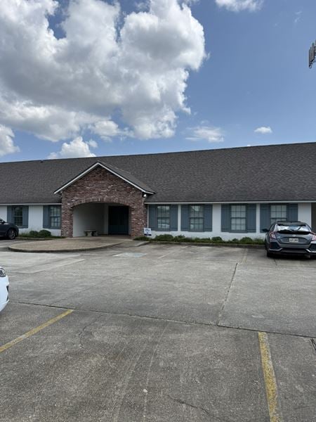 Office space for Rent at 8146 One Calais Ave in Baton Rouge
