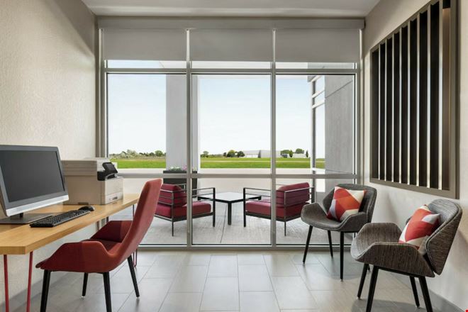 Candlewood Suites & avid Dual-Brand Development