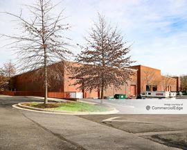 Gateway 270 - 22516 Gateway Center Drive