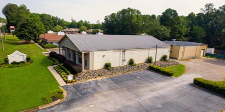 Photo of commercial space at 1920 N Leg Rd in Augusta