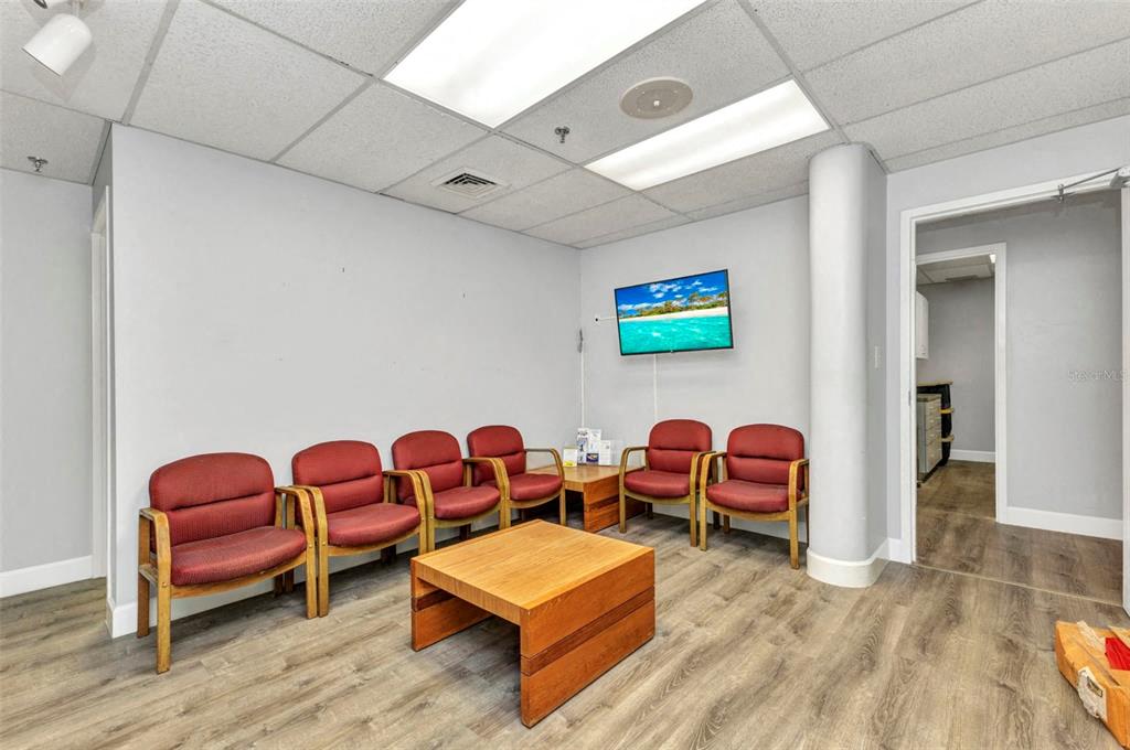 2525 Harbor Blvd Port Charlotte - 0D44BD1B C7F3 4462 B10D FD9A5A9BD8DD 